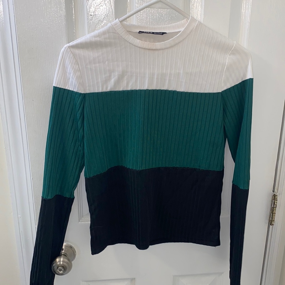 Long sleeve top